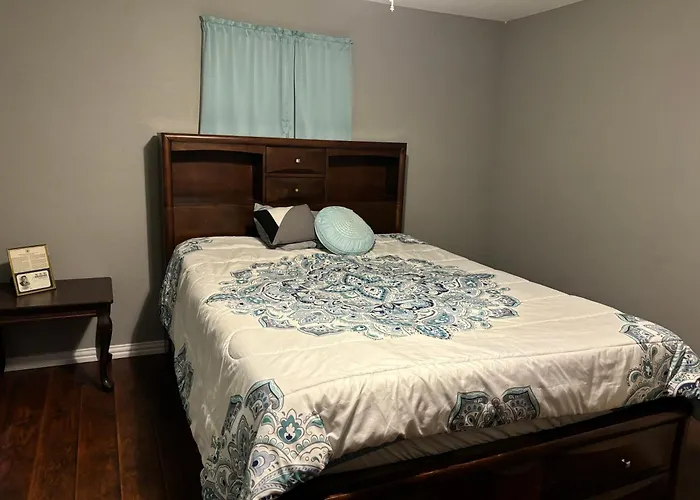Lake Whitney Home